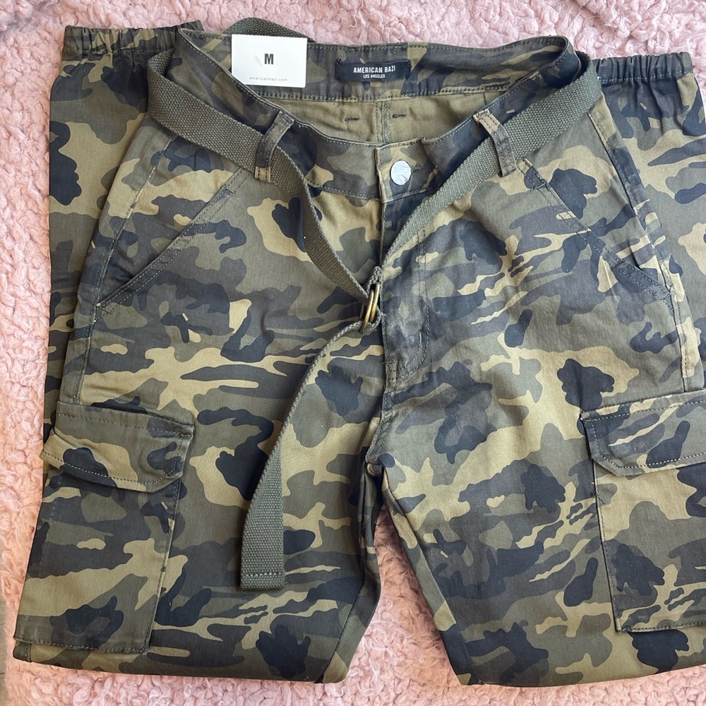 Ladies camo joggers